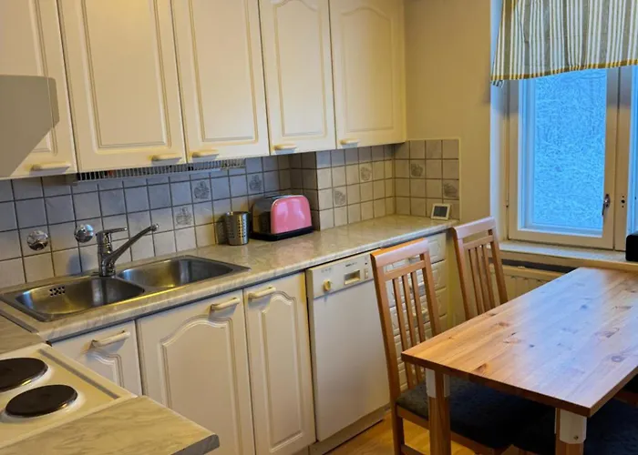 Sahanpera בית הארחה 3*